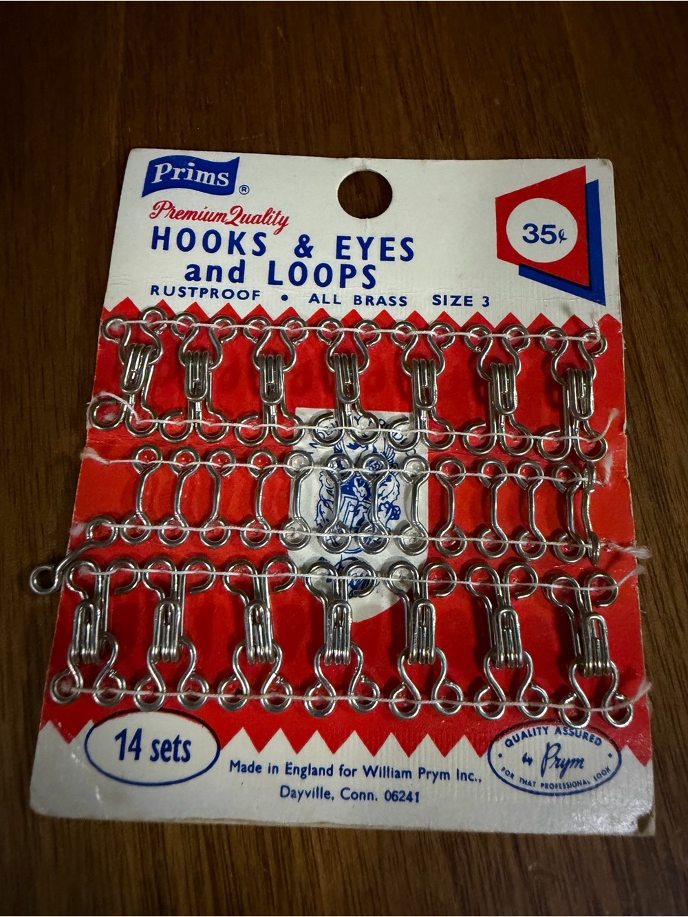 Vintage Prims Hooks Eyes & Loops Size 3 NOS 14 Sets 35¢ Card Made England